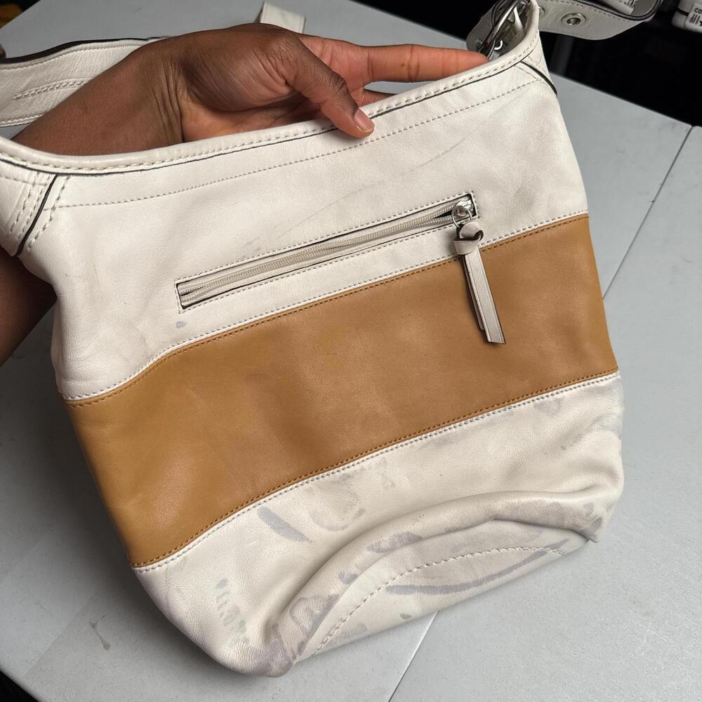 Vintage Coach two tones coquette crossbody/shoulder bag - Picture 8 of 8
